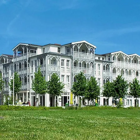 In Seepark With Balcony, Cleaning Included Apartment Sellin (Rugen)