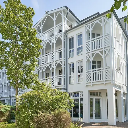 In Seepark With Balcony, Cleaning Included Apartment *